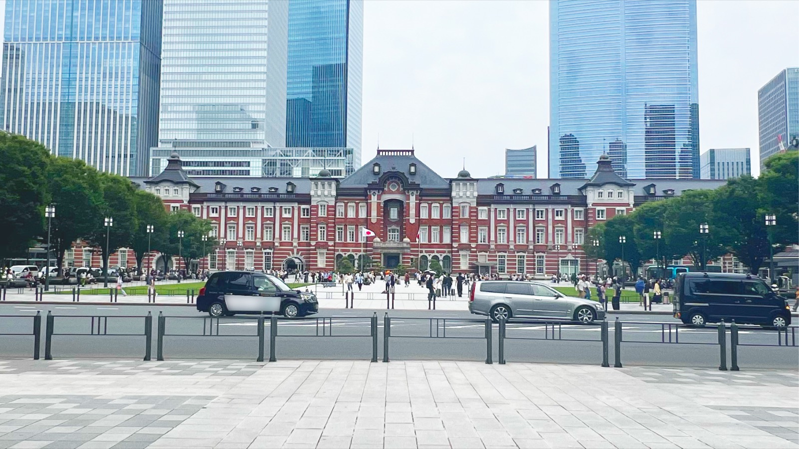 【2026年版】東京・丸の内で子連れランチおすすめ11選｜駅直結・個室・授乳室ありのベビーカーOKのお店